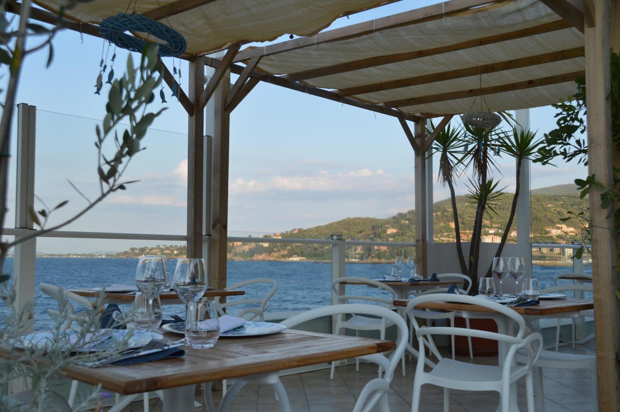 Hotel La Caletta Porto Santo Stefano  Extérieur photo