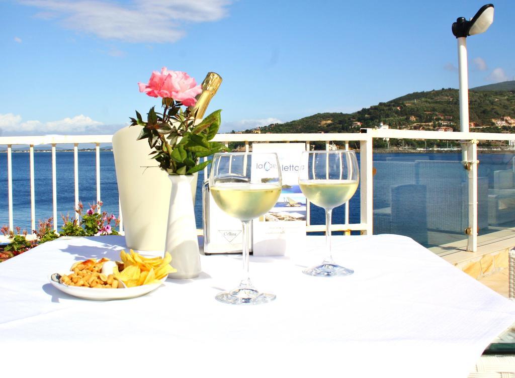 Hotel La Caletta Porto Santo Stefano  Extérieur photo